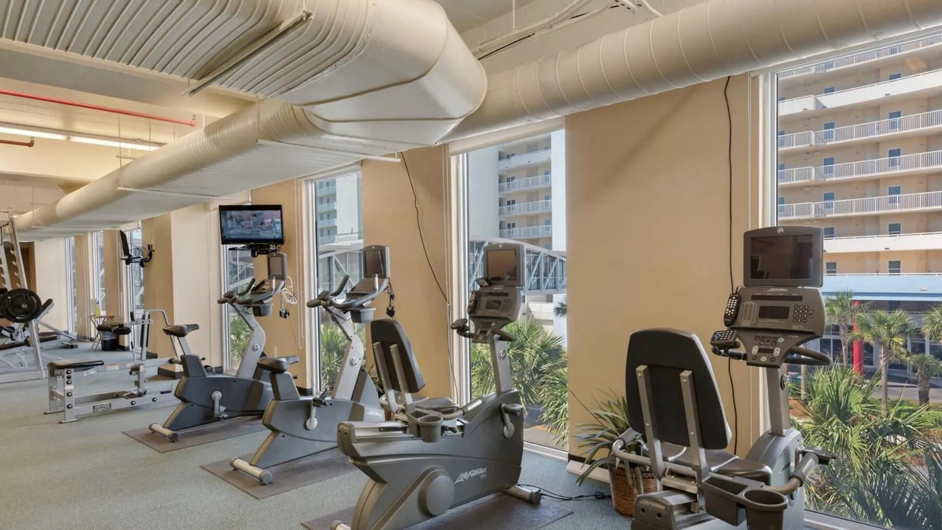 Beachfront Retreat! Family Friendly 1Bd Getaway! By Dolce Vita Getaways Pcb! Panama City Beach