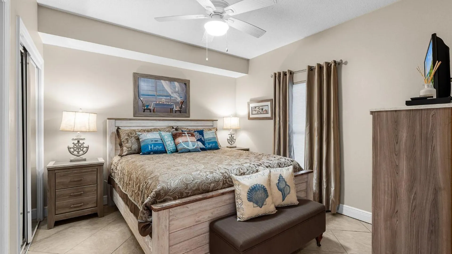 Beachfront Retreat! Family Friendly 1Bd Getaway! By Dolce Vita Getaways Pcb! Panama City Beach Apartmán