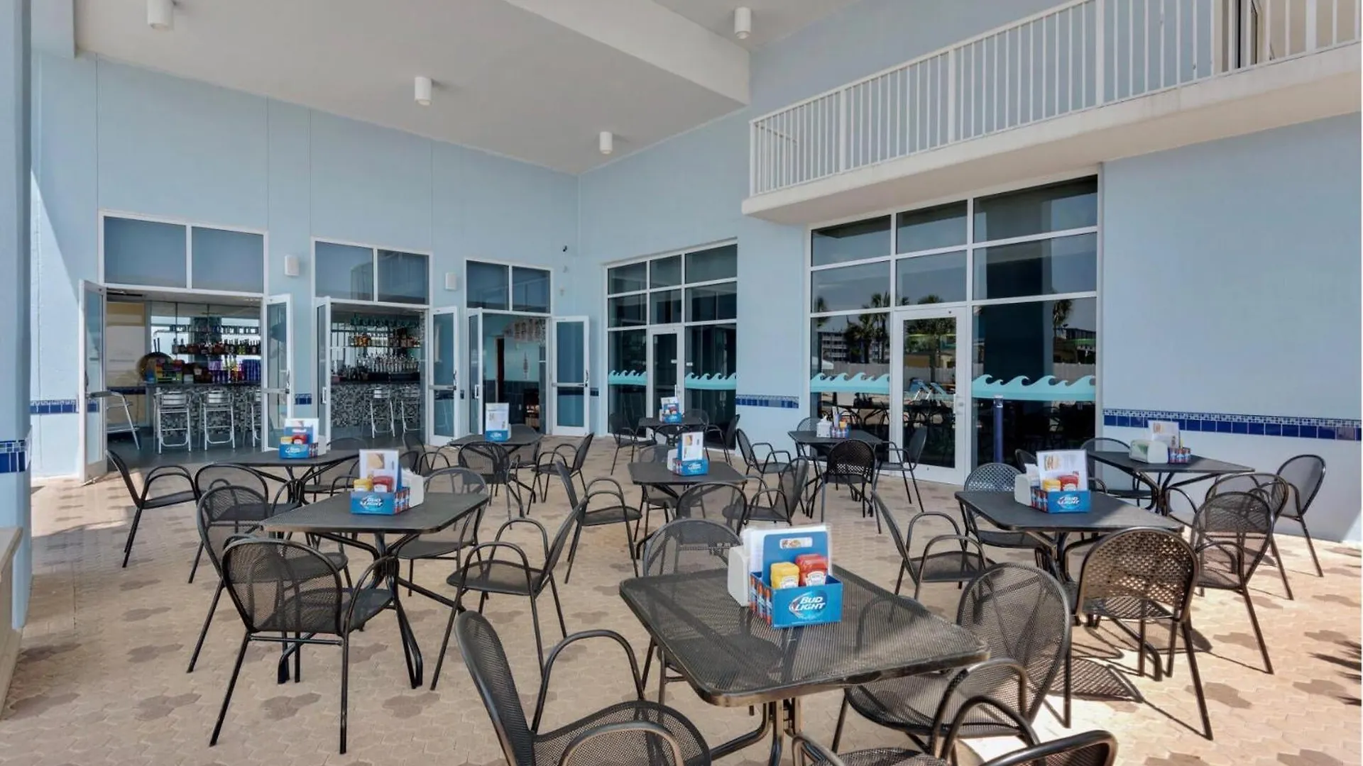 Beachfront Retreat! Family Friendly 1Bd Getaway! By Dolce Vita Getaways Pcb! Panama City Beach Apartment