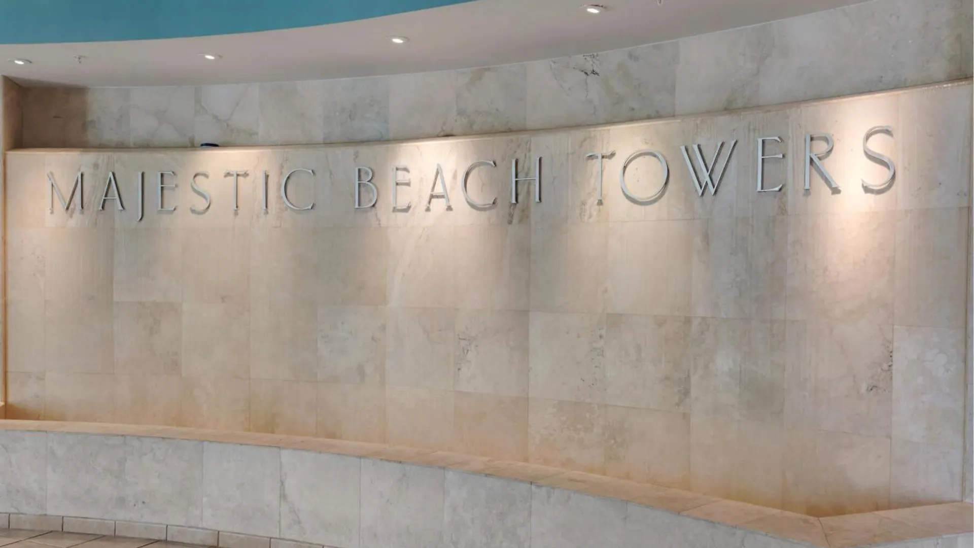 Beachfront Retreat! Family Friendly 1Bd Getaway! By Dolce Vita Getaways Pcb! Panama City Beach Apartment