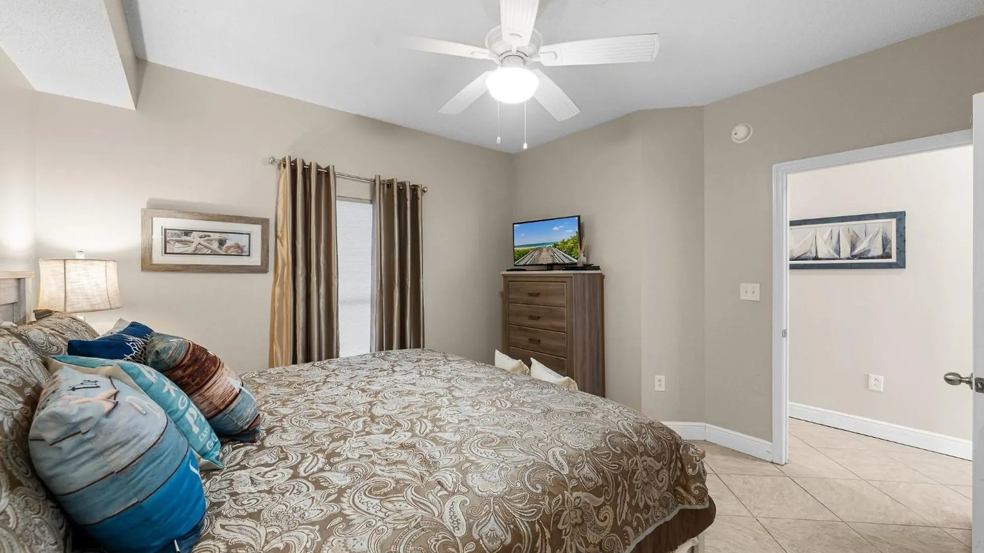 Apartment Beachfront Retreat! Family Friendly 1Bd Getaway! By Dolce Vita Getaways Pcb! Panama City Beach United States